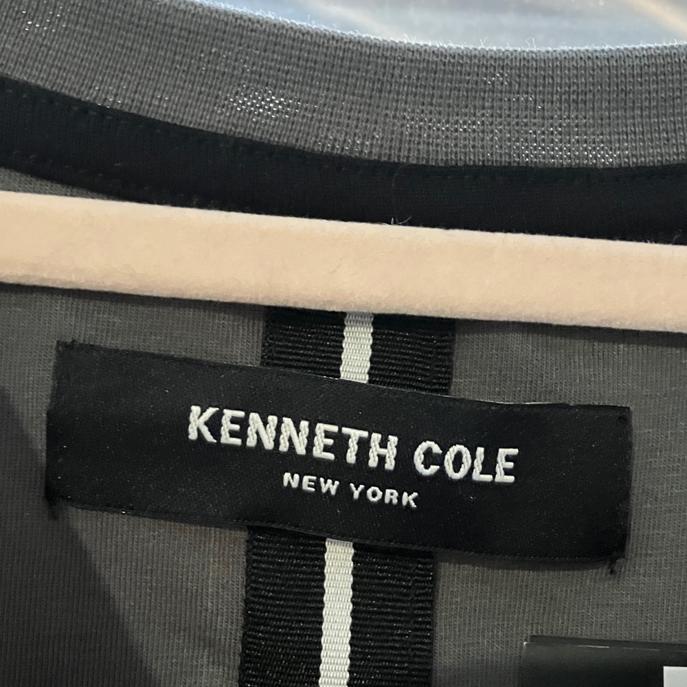 Kenneth Cole Charcoal Gray Men's Tee - Picture 3 of 6